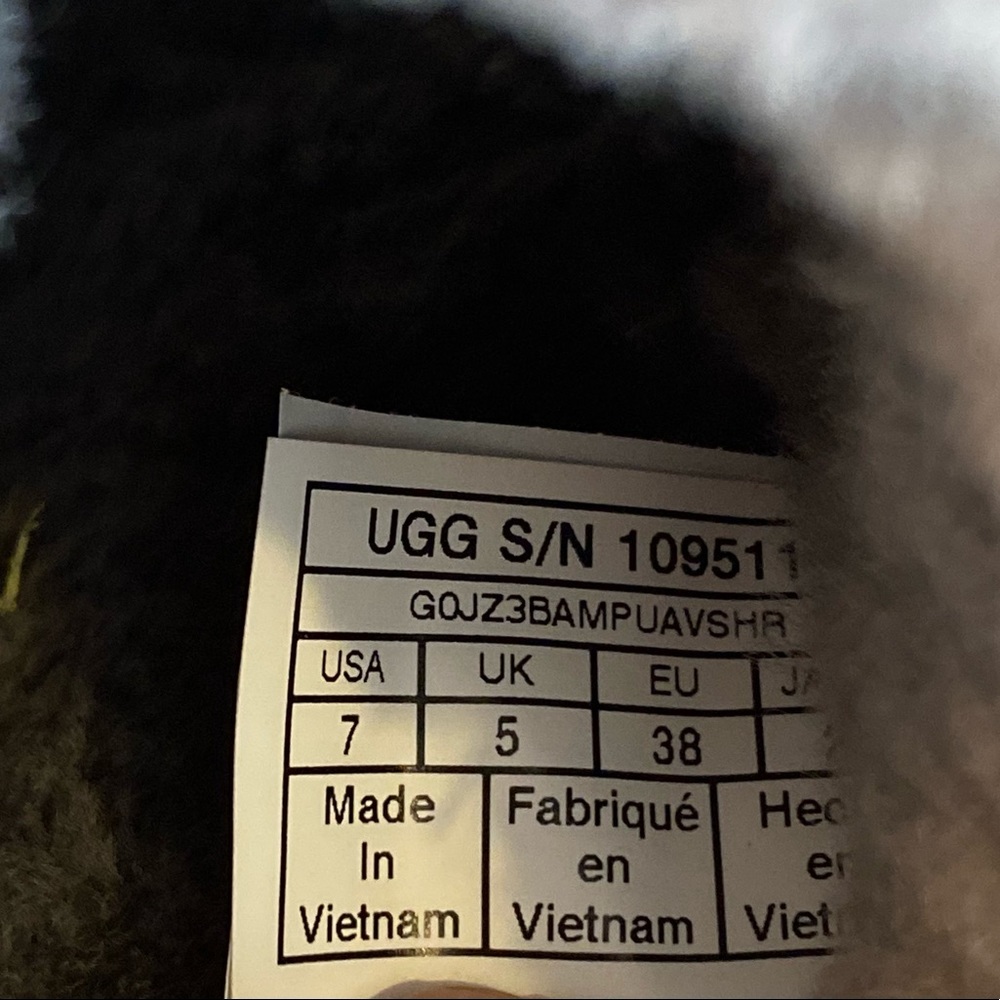 Ugg Yeah Slides View 6